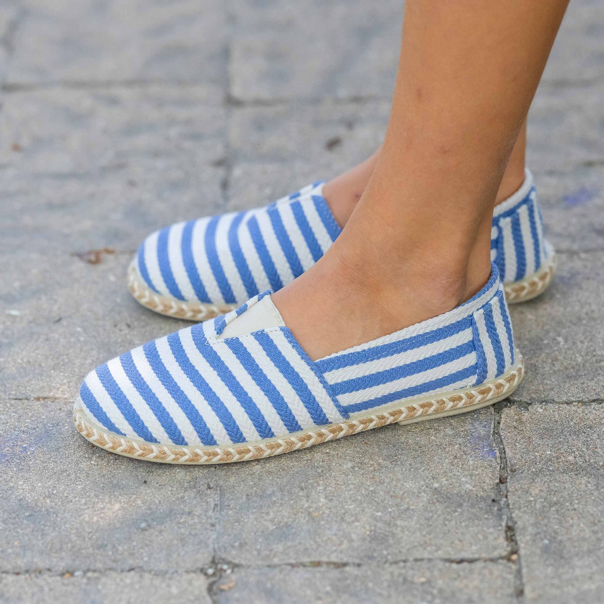 Alpargatas Rayas Tipo Camping Con Elástico
