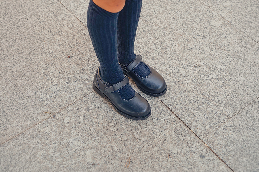 Girls Riptape Mary Jane School Shoes