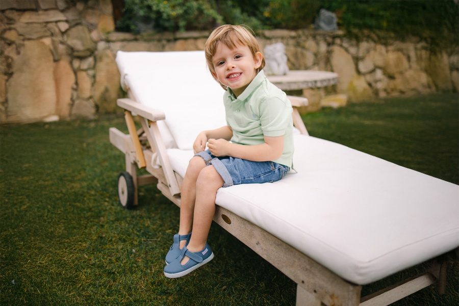Boys T-Bar loop fasteners Shoes