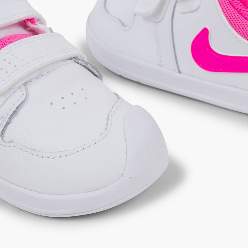 nike velcro trainers size 3