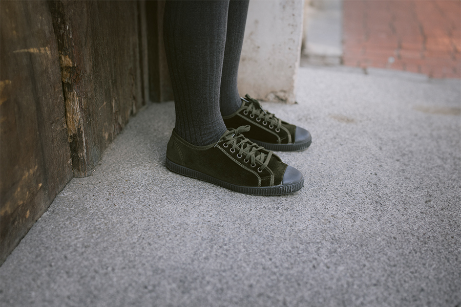 Velvet Lace-up Trainers 