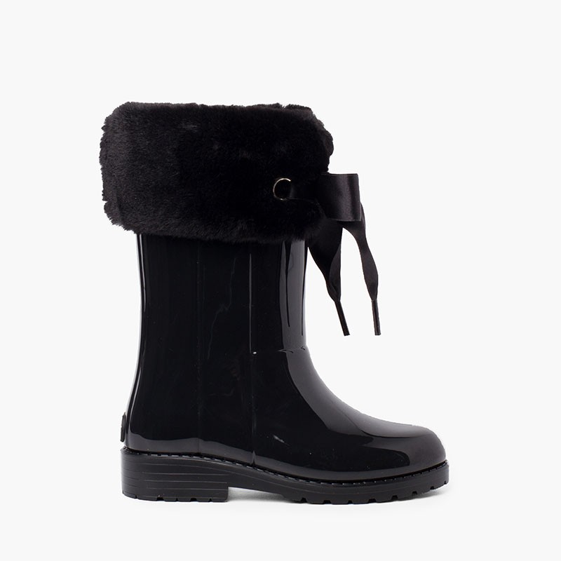 Soft fur top wellies with bow Black