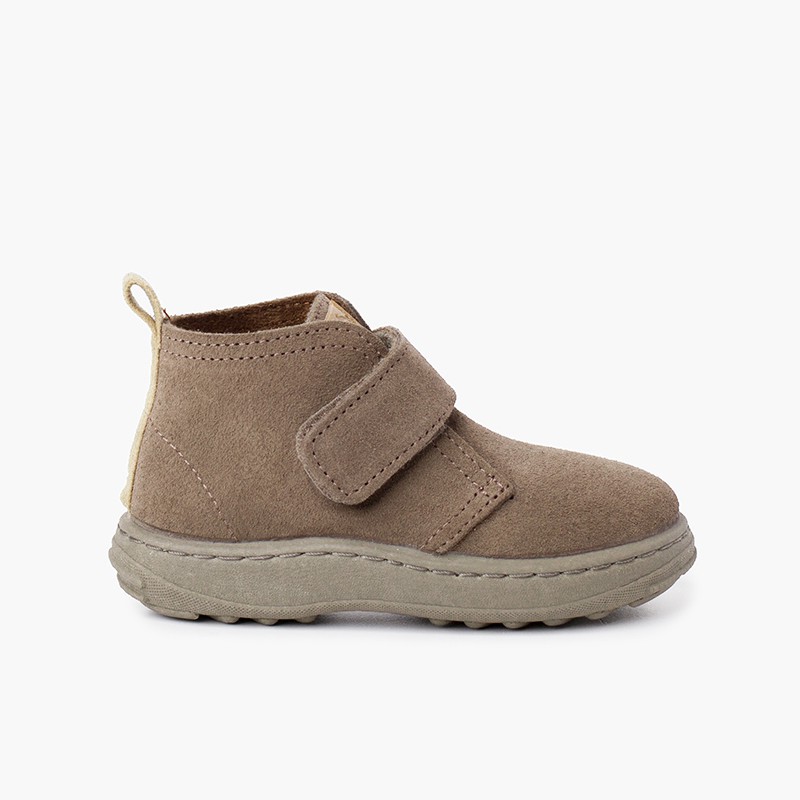 Boys suede boots sport sole with adherent strap Taupe