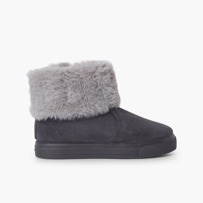  Girls cowl neck fur boots Grey