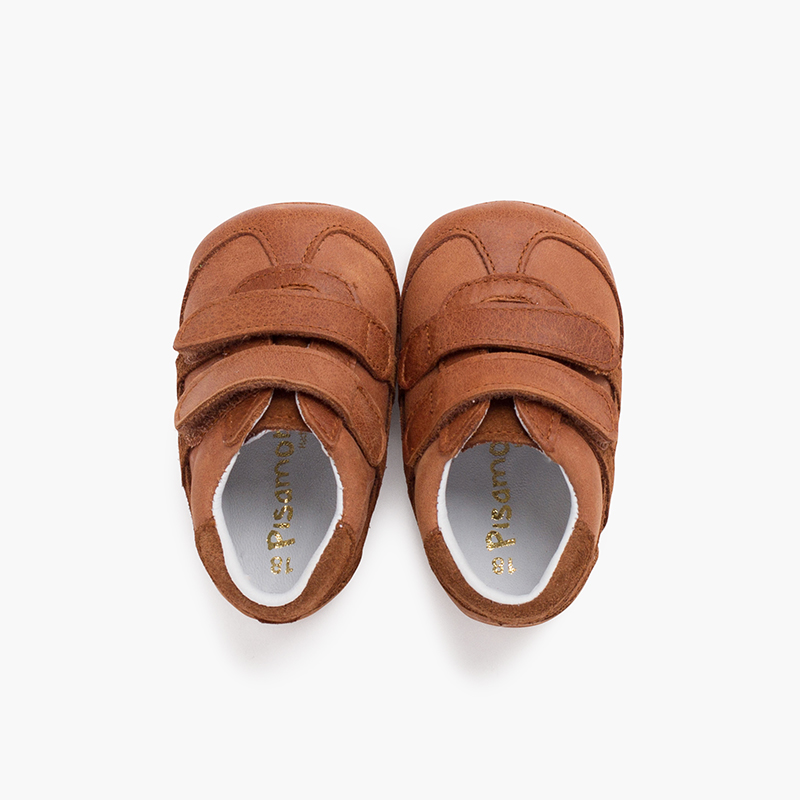 Sport baby shoe with adherent closures Camel