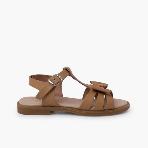 Girl leather sandal with buckle closure Beige
