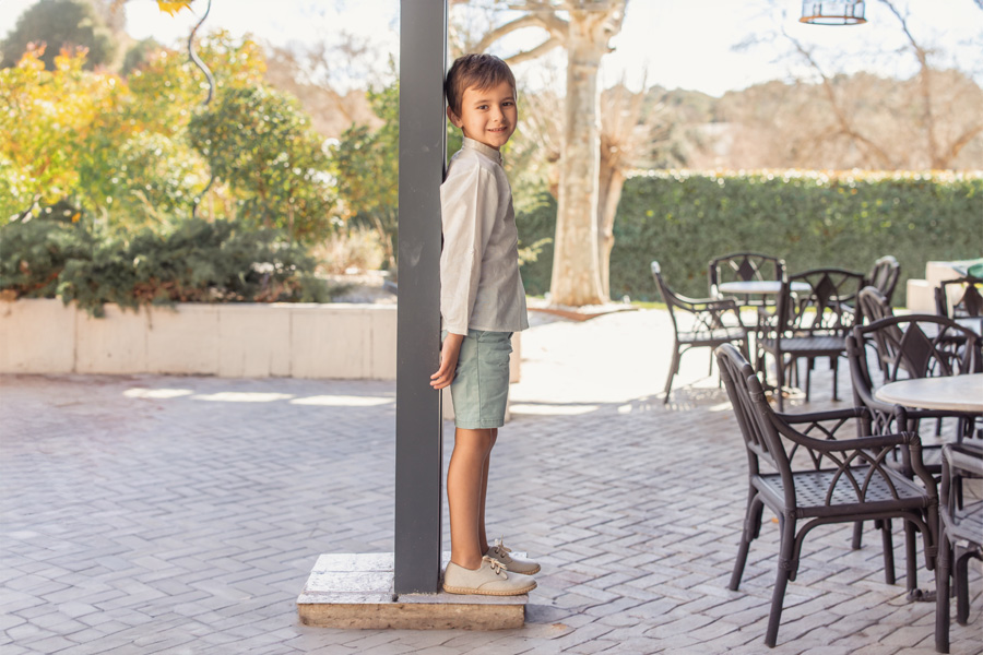 Boy's canvas blucher with two-tone jute sole