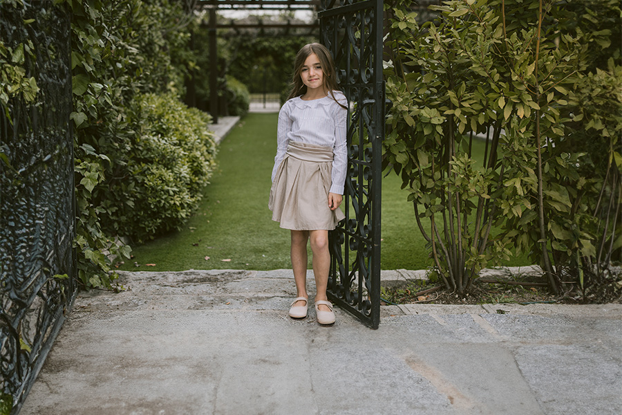 Barefoot fine linen mary janes