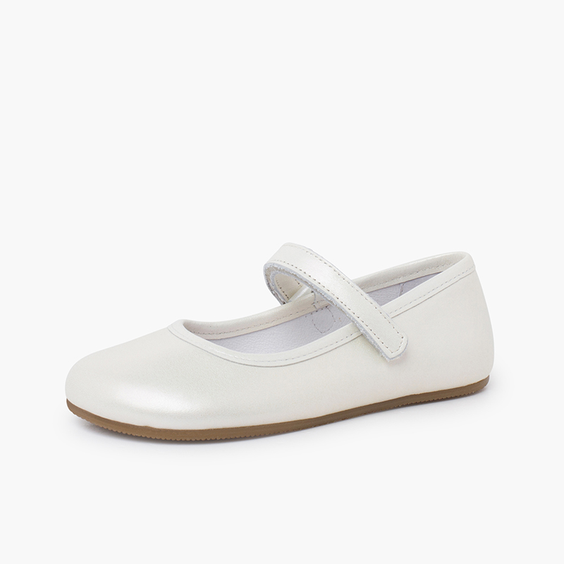 Blanditos Mary Janes shiny finish White