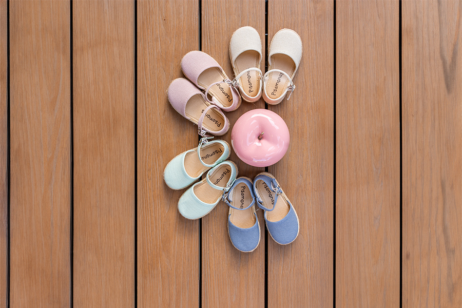 Flat sole linen espadrilles buckle