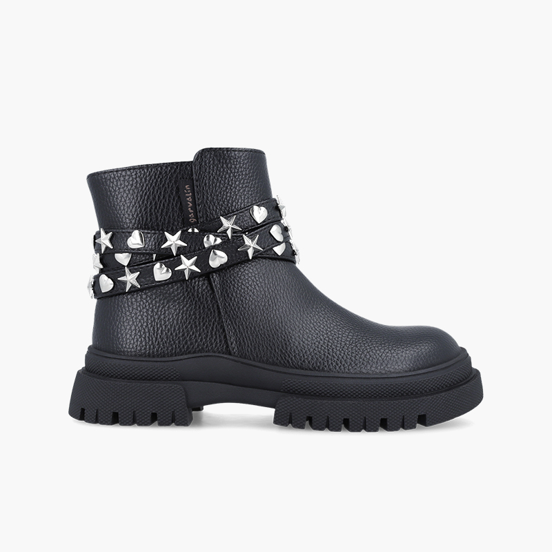 Girls’ boots studded strap Black