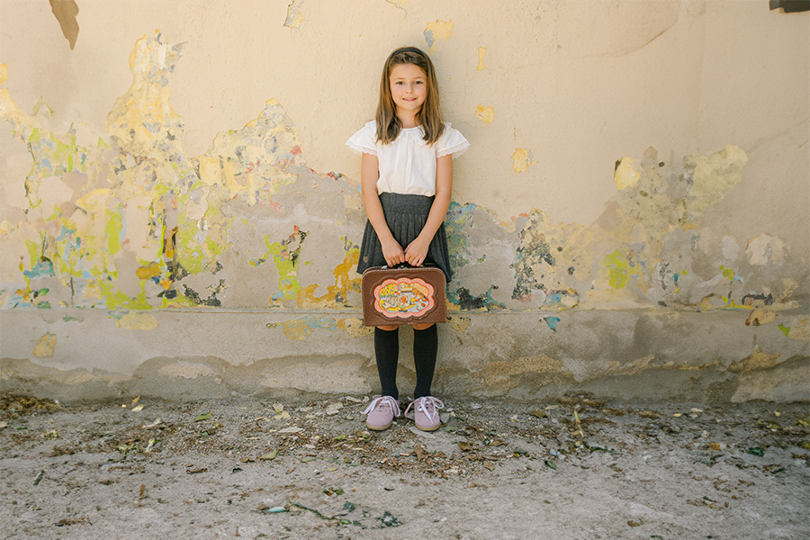 Trainers white side stripes double lace