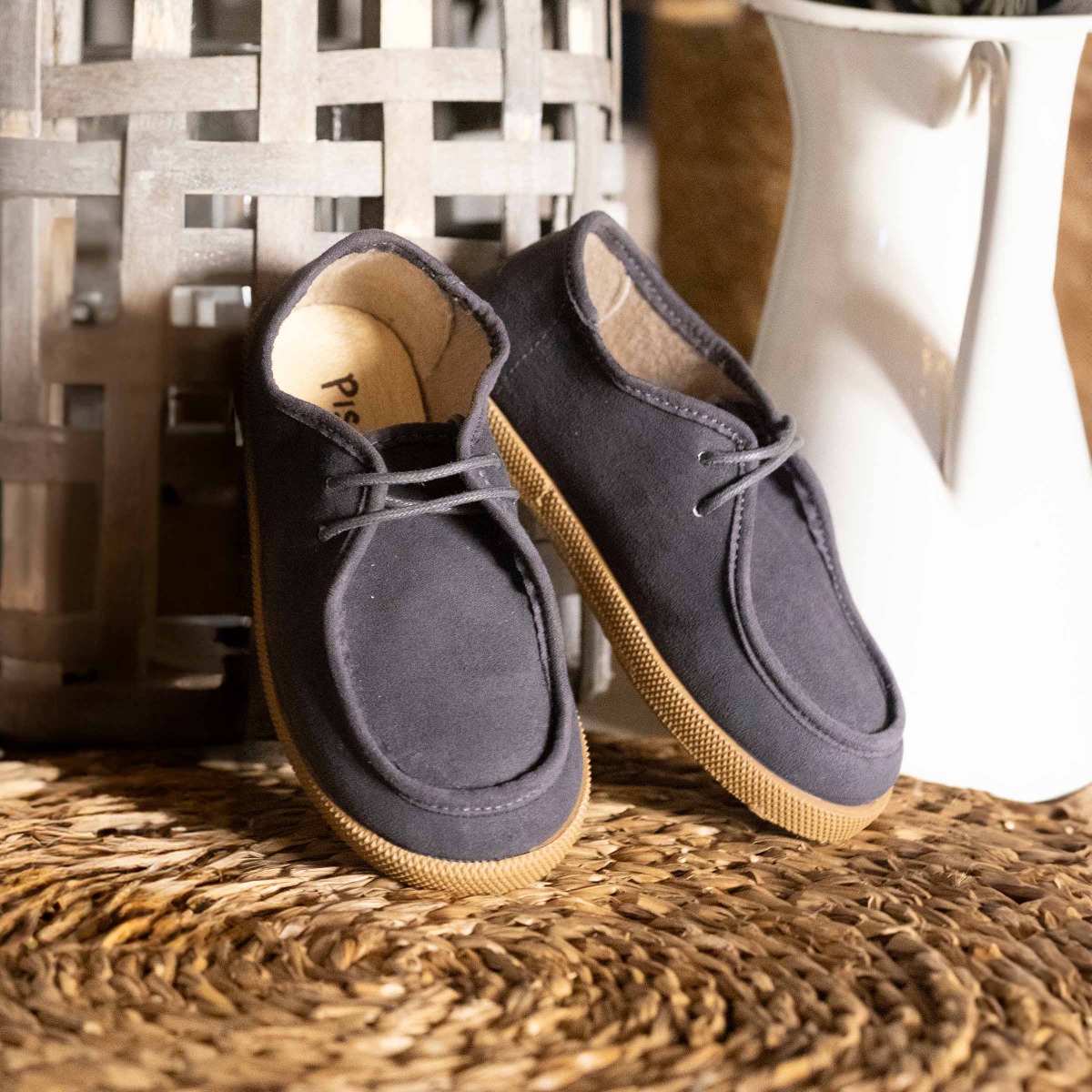 Wallaby suede boat shoes boys Grey