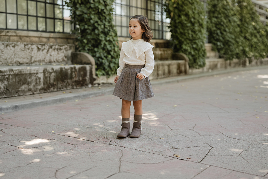 Barefoot boots borg lining button fastening