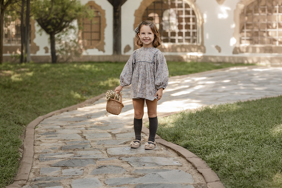 Girls’ leather-effect Mary Janes bow