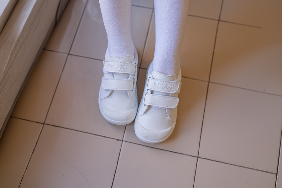 Soft barefoot school trainers leather effect
