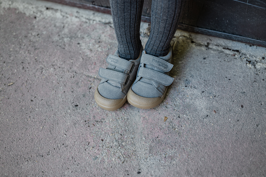 Soft barefoot serratex trainers