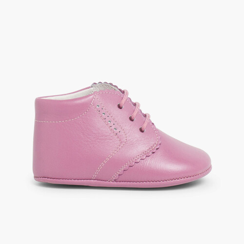 Punch-Hole Baby Boots Aubergine