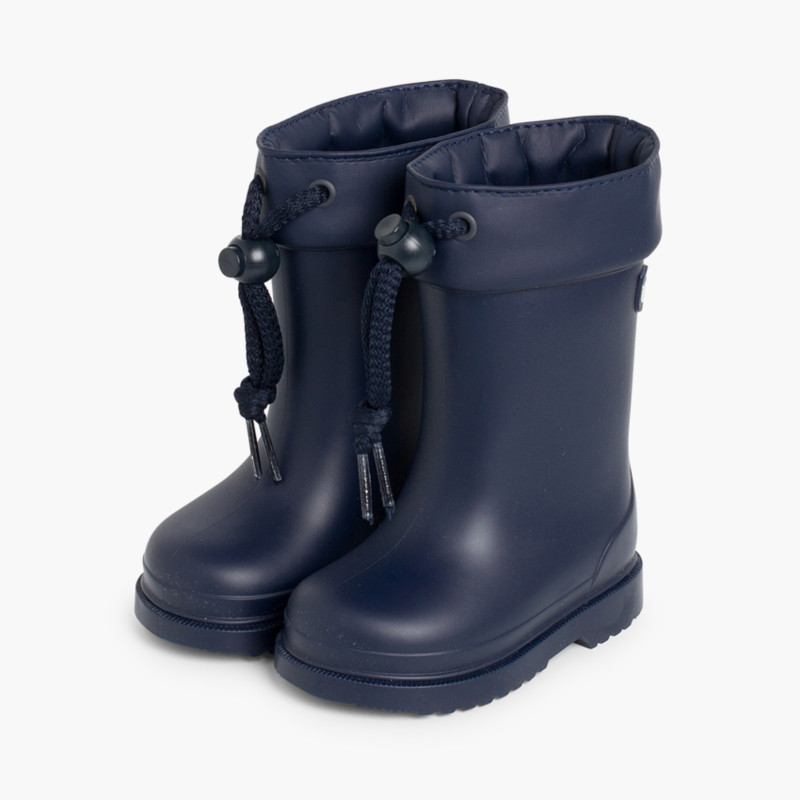 Small Children's wellies from Igor, with adjustable top