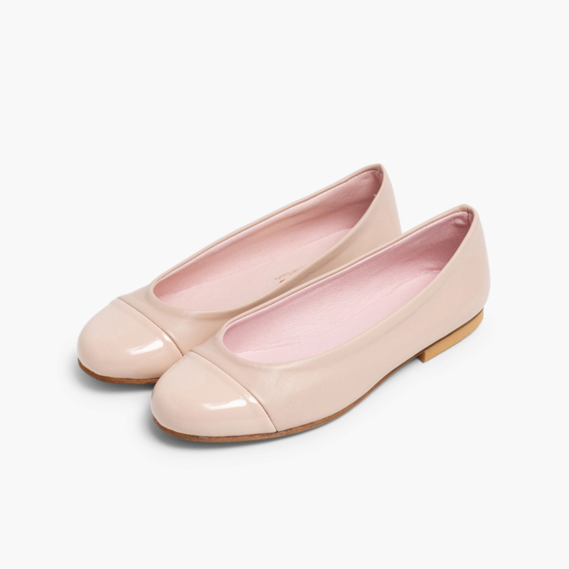 Ballet pumps and flats for girls and ladies in patent leather and Nappa Nude