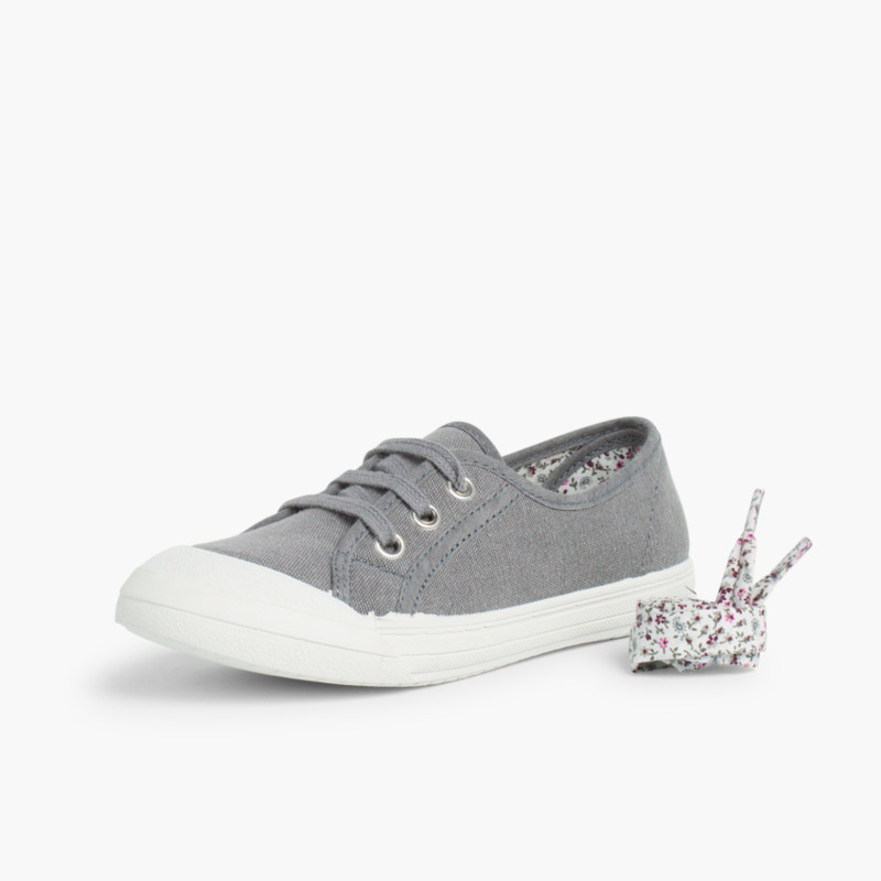 Lace-Up Rubber Toe Cap Canvas Trainers Grey