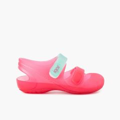 Fuchsia and Aquamarine