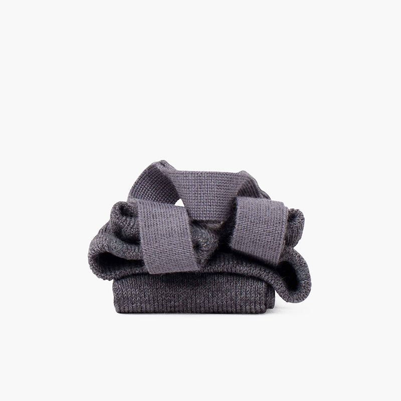 Kids leggings with elastic straps