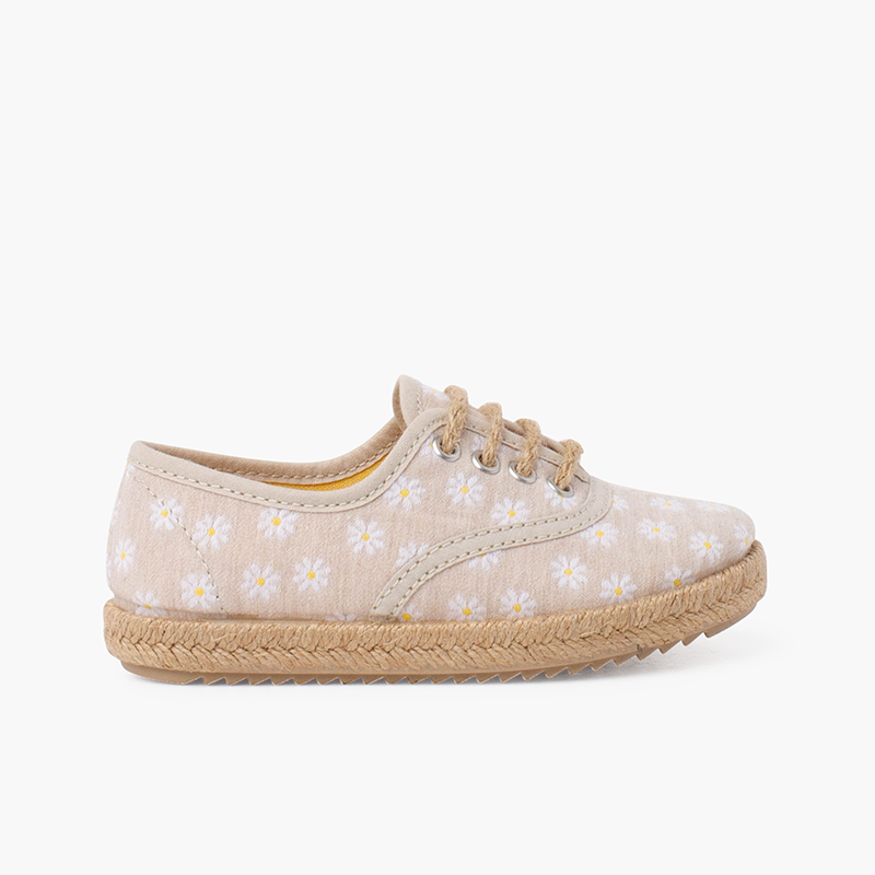 Blucher daisies with laces and jute sole