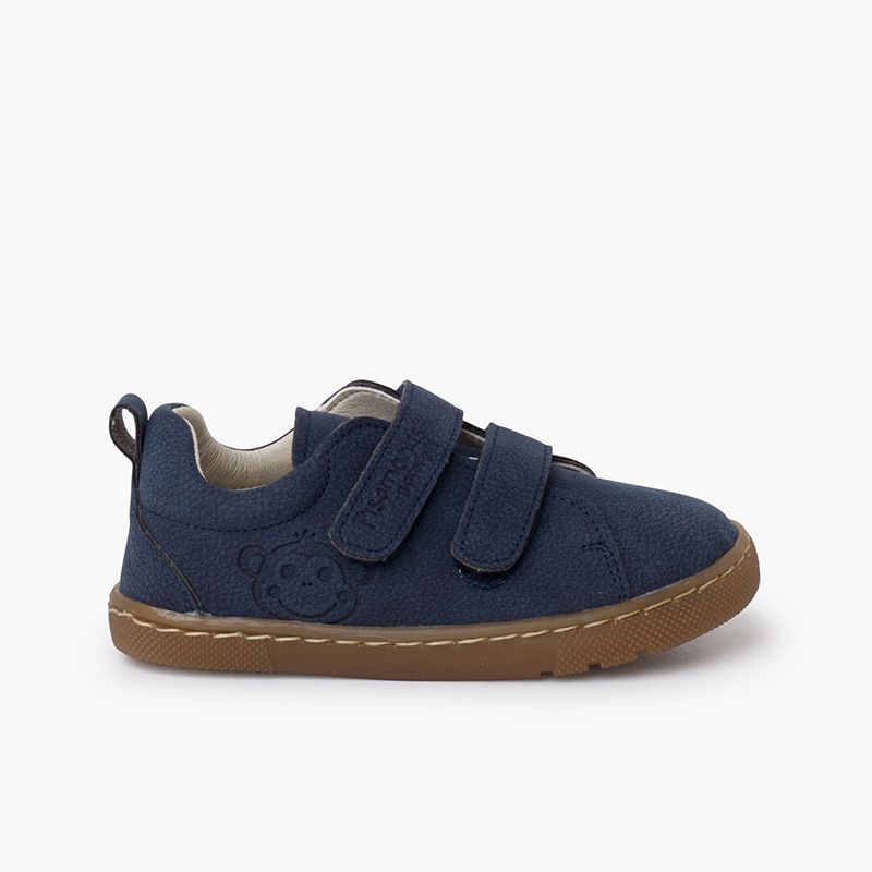 Barefoot trainers type textured leather