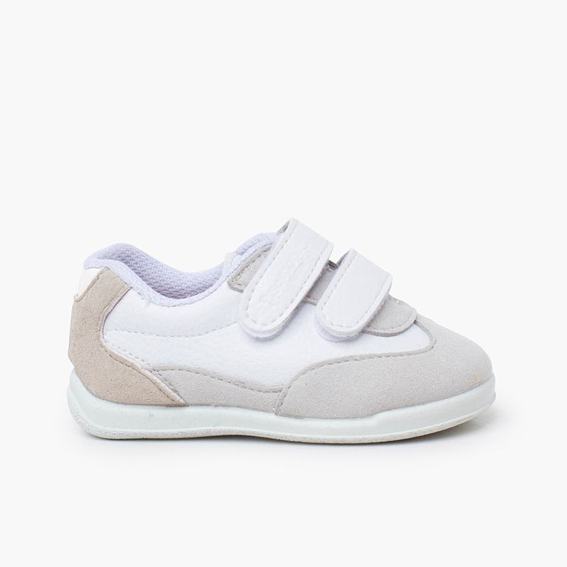 Minimalist sport trainers coloured heel counter