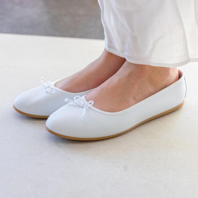 Washable leather ceremony ballet flats with bow
