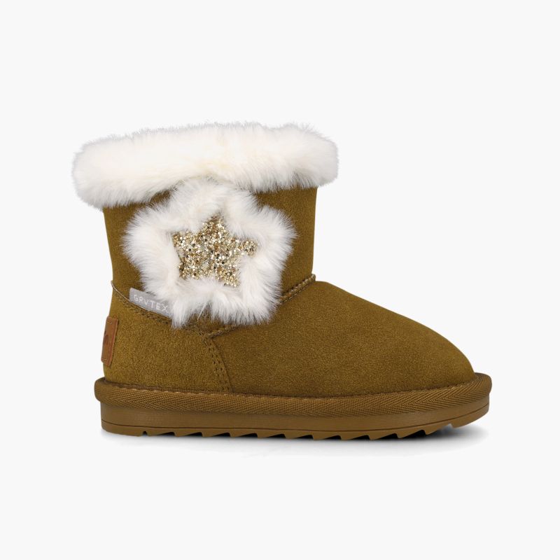 Girls’ Australian-style boots glitter star