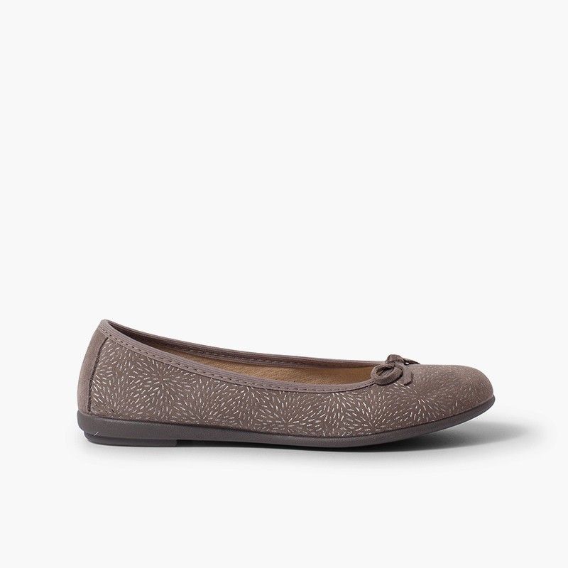 Ballet Pumps with bow and silver details