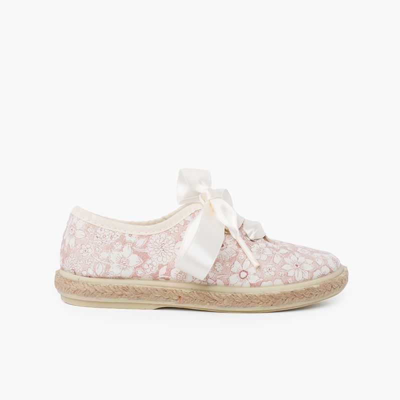 Flowers and Jute Blucher with Satin Laces