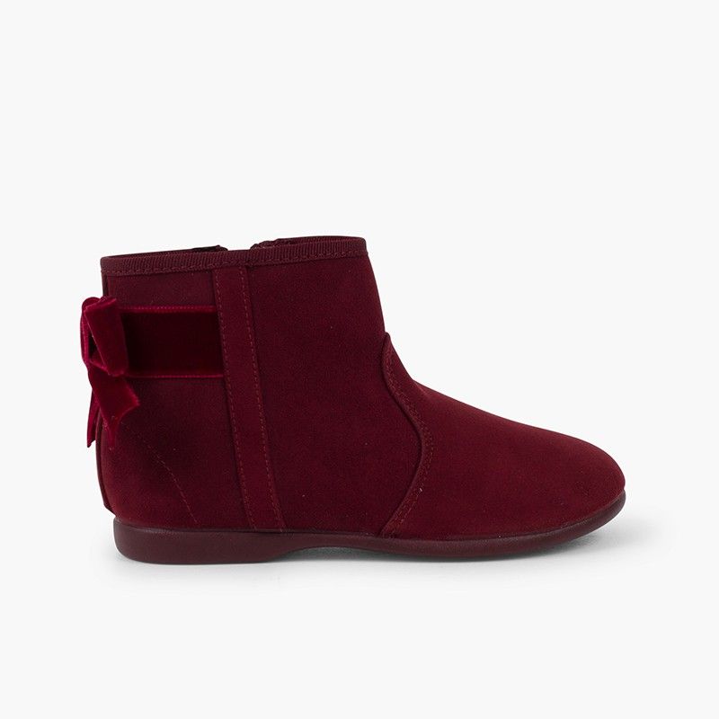 Boots with velvet bow and zip closure
