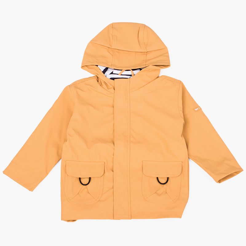 Boys raincoat with zip closure pockets