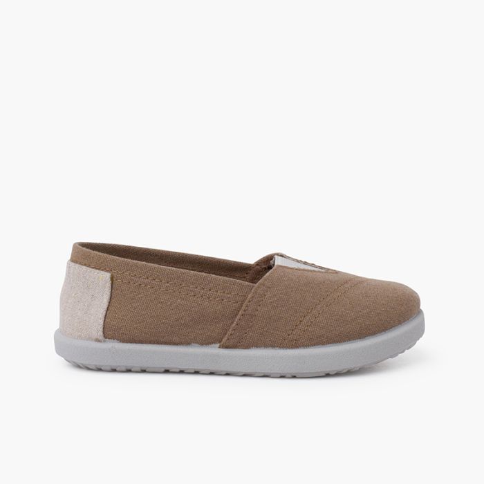 Canvas trainers with elastic and heel detail