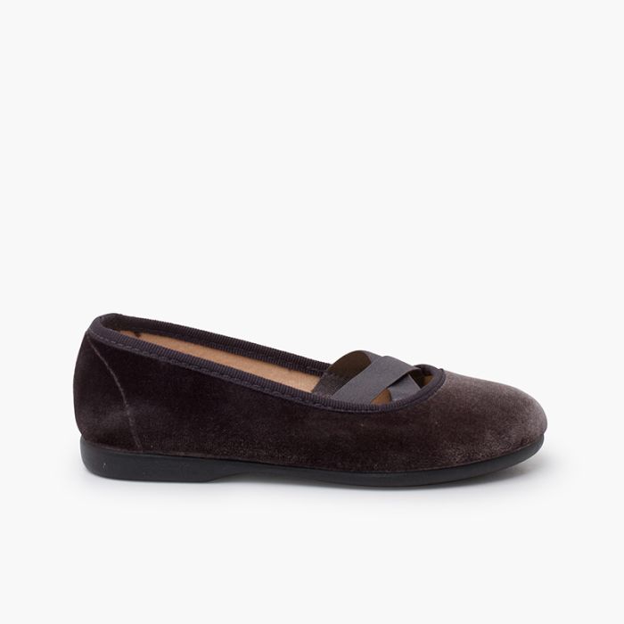 Velvet ballet-style flats