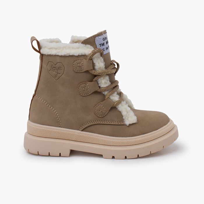 Garvalín boots fur and laces