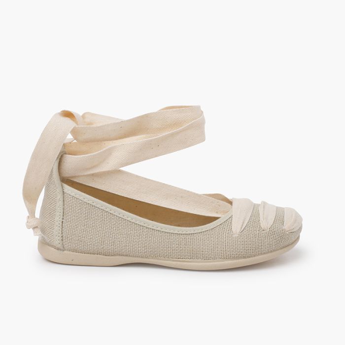 Goyesque linen ballet flats with ribbons