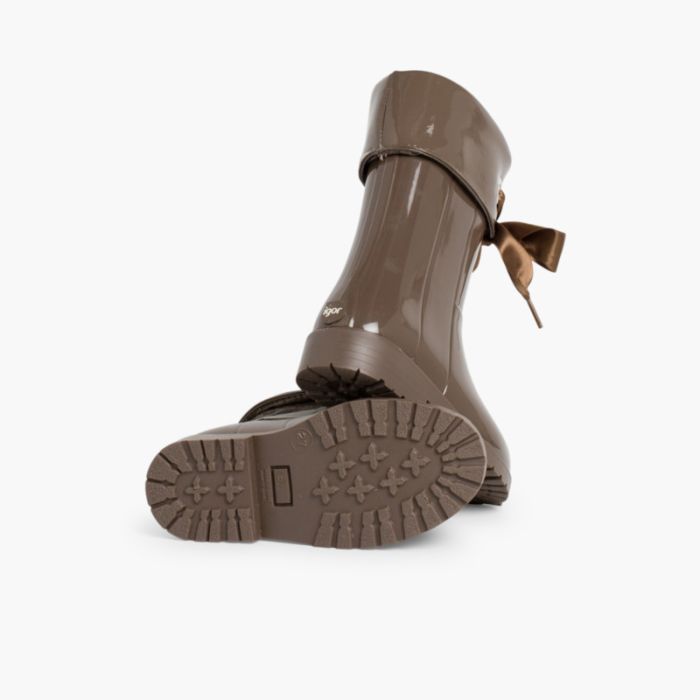 Patent wellies shop