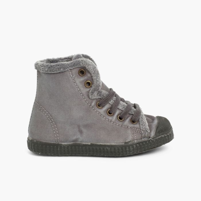 Yeti Boot Trainers