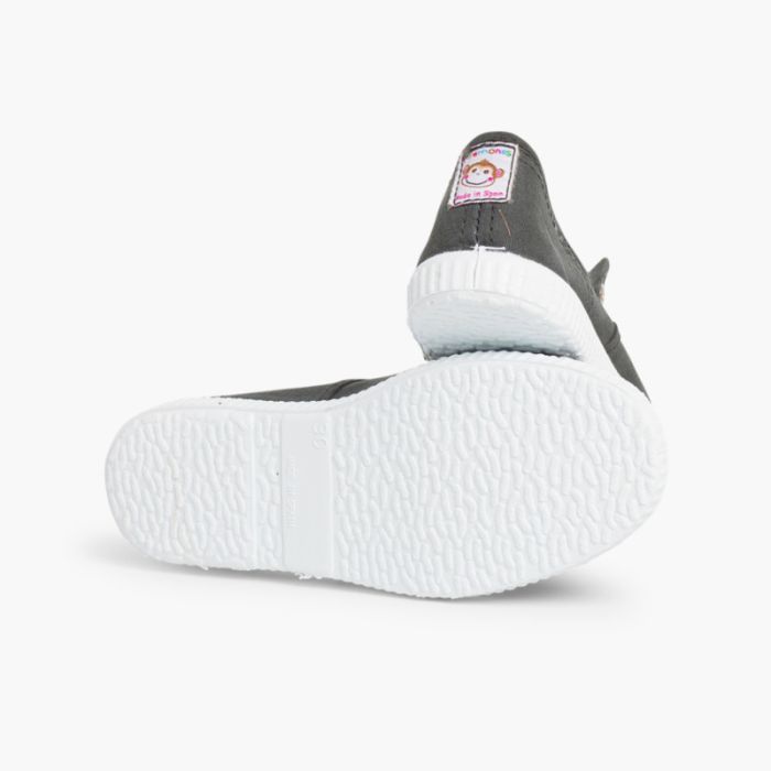 Trainers with no laces outlet