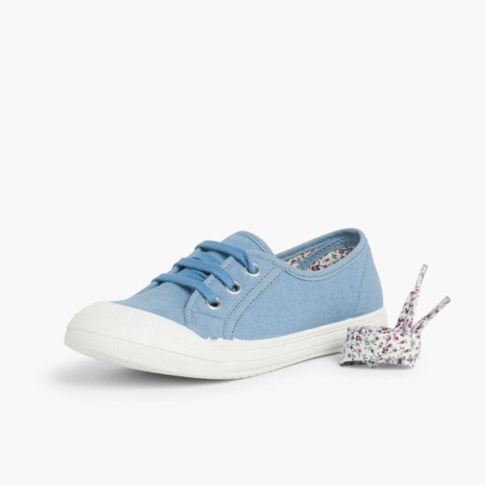 Lace Up Rubber Toe Cap Canvas Trainers