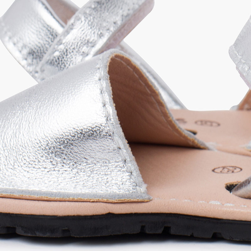 METALLIC COLOURS