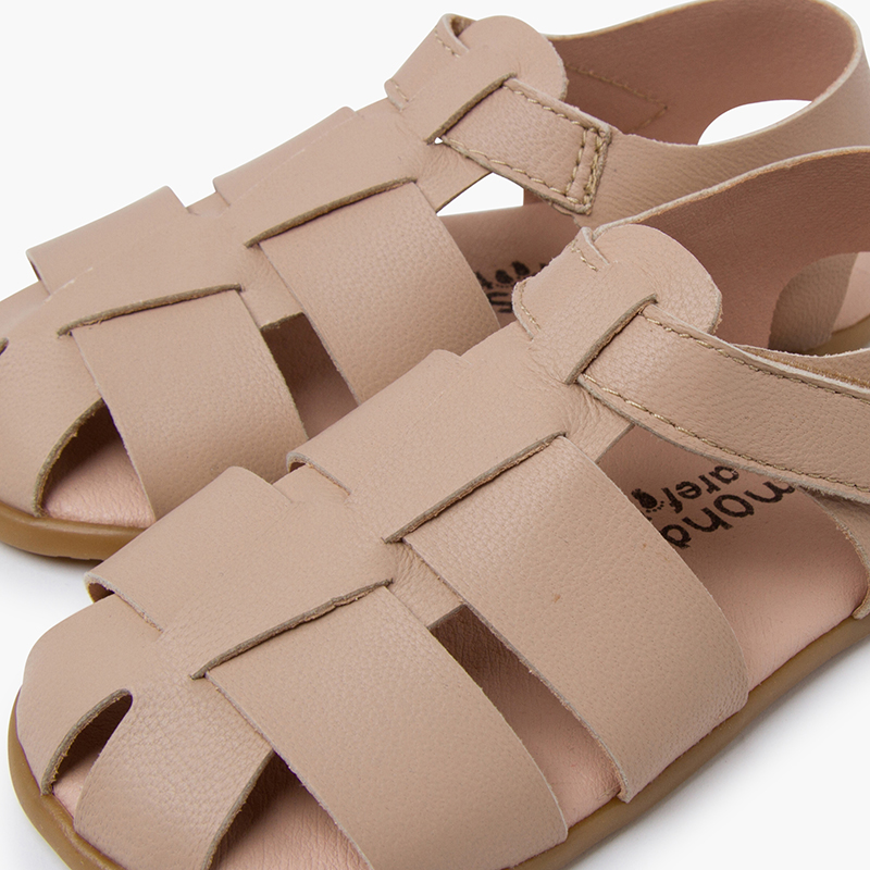 WIDE STRAPS
