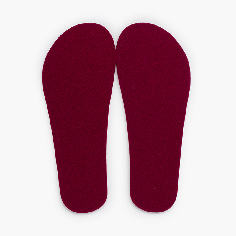 TOASTY BAREFOOT