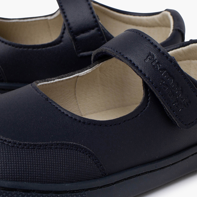 EASY, QUICK FASTENING