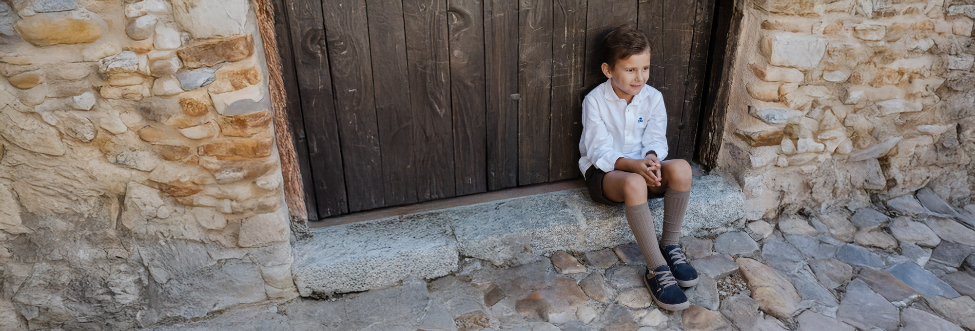 FROM MONDAY TO SUNDAY